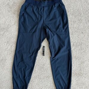 Lululemon ABC Joggers Slim (Warpstream, Navy, 28” Shorter Inseam )